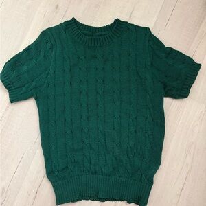 Green Cable-Knit Short Sleeve Sweater - Women's